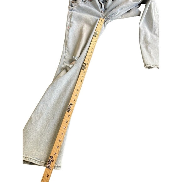 True Religion‎ Women's Joey Low Rise Flare Ombré Zigzag Measures 32” Labeled 29” - Picture 16 of 16